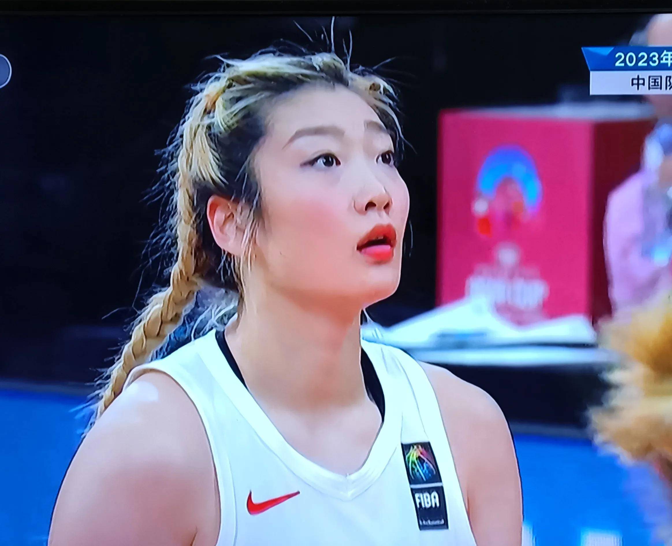 中国女篮在本场比赛暴露出组织问题和罚球问题(中国女篮比赛状况)