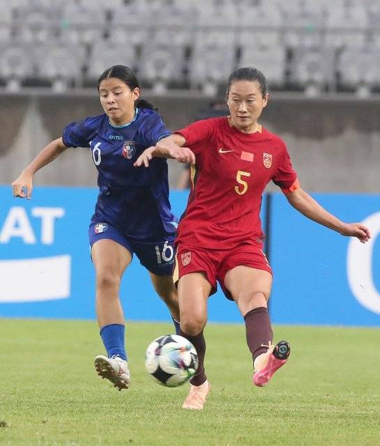 乐鱼体育app-东亚杯-中国女足4-2中国台北两球领先被追平邵子钦双响