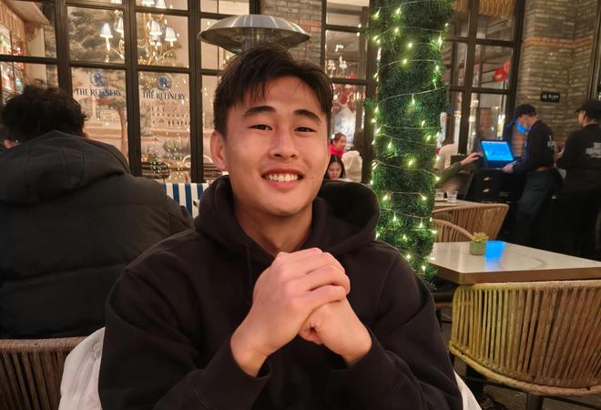关于风趣!斯卢茨基回应特谢拉情绪问题:好比30年的老夫妻的信息