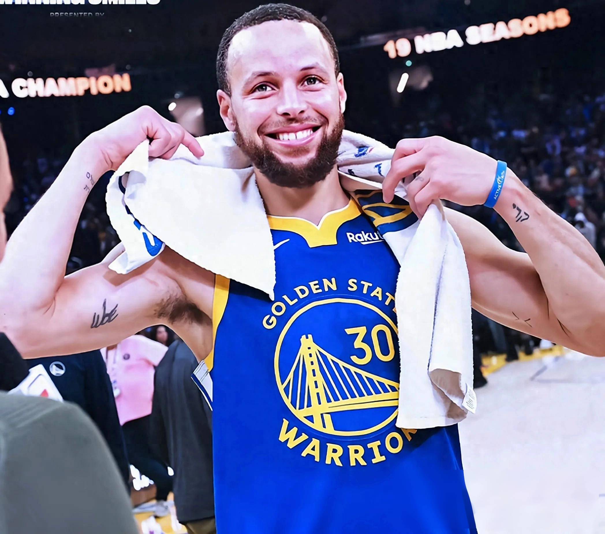 乐鱼体育app-惊险！NBA总决赛抢七大战，库里50分封神，勇士逆转夺冠