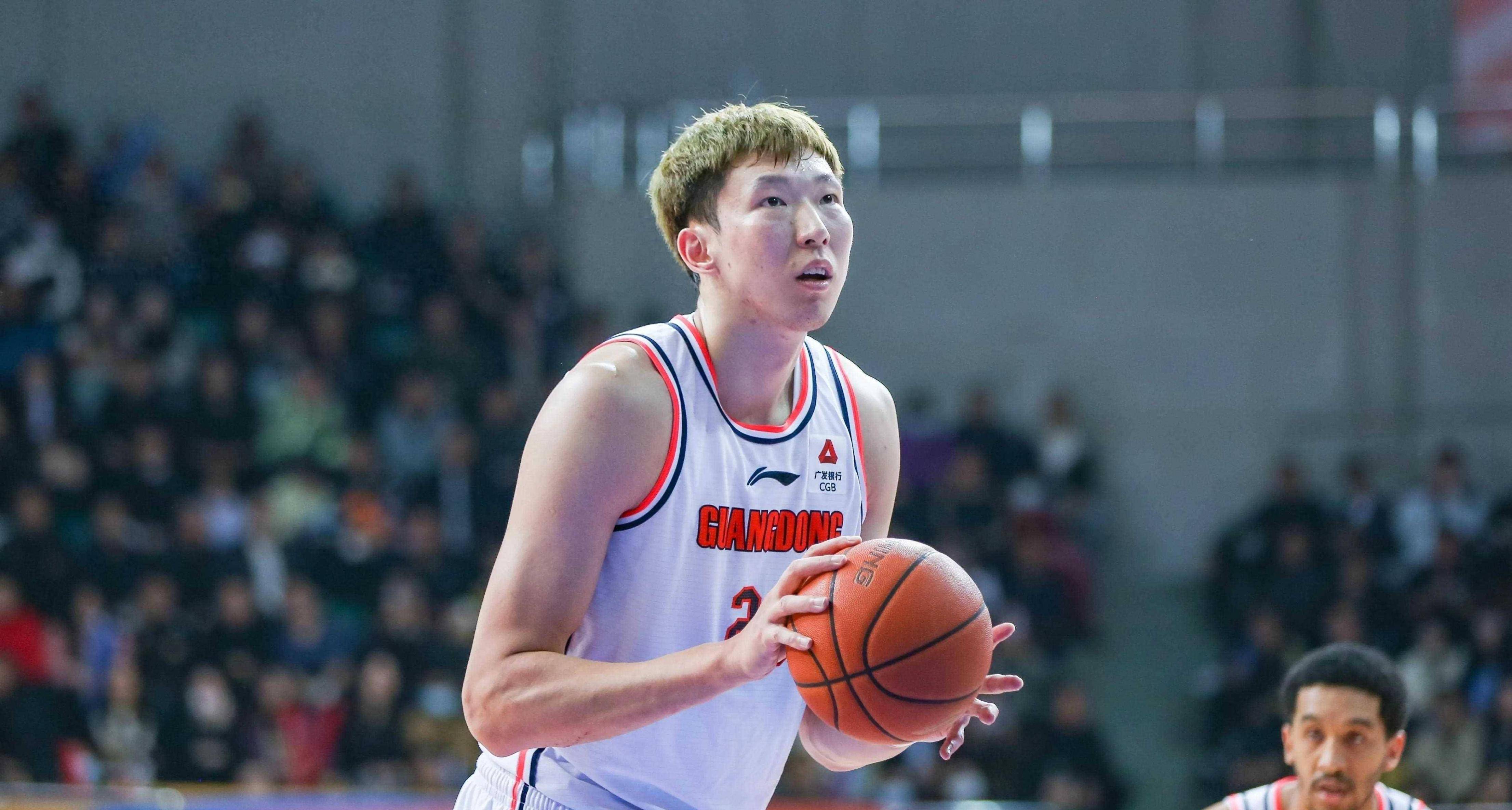 杨瀚森本赛季个人集锦上篇：场均28封盖领跑CBA