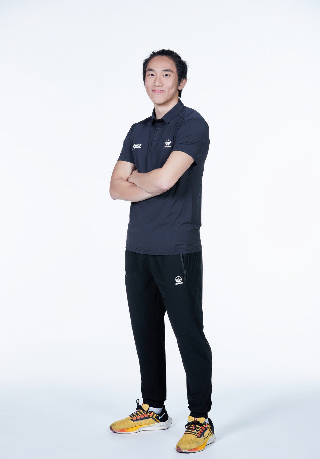 乐鱼体育全站-NBL-帕斯卡尔36+6石家庄翔蓝力克香港金牛